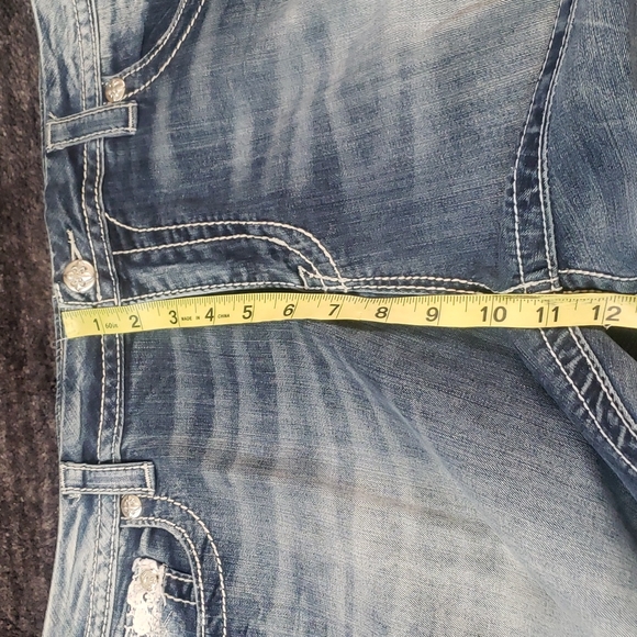 Miss me capri.          #02 - Picture 9 of 11